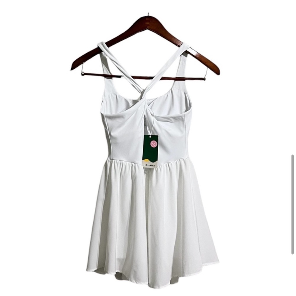 NWT Breezeful Backless Corset 2-in-1 Pocket Mini Quick Dry Active Dress NWT - Picture 6 of 8